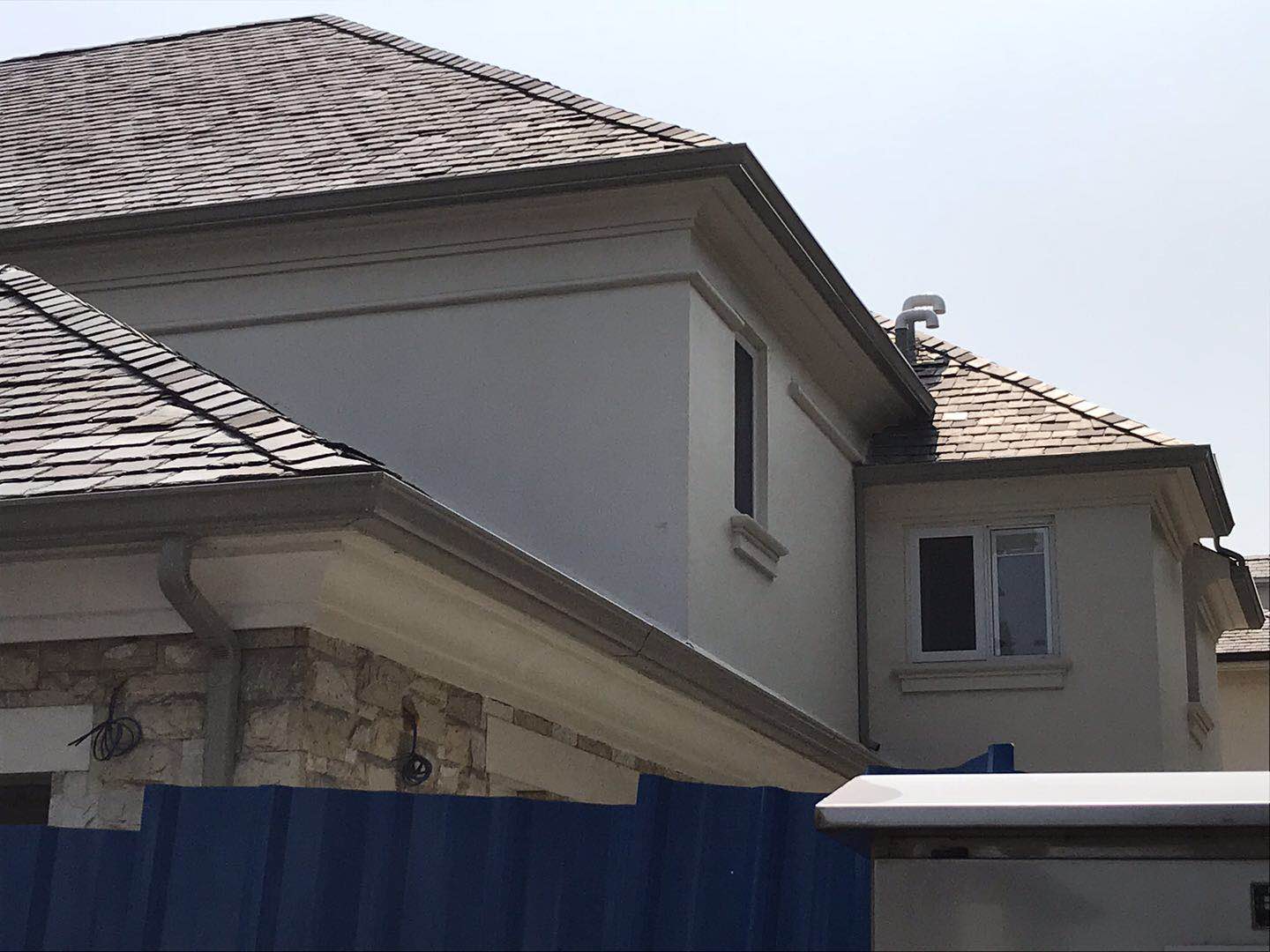 摩利科為無錫湖璽莊園別墅提供天溝落水安裝服務(wù)